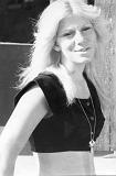 Linda 1975 01